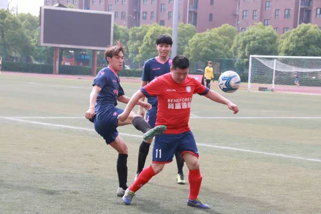 欧冠夺冠赔率：巴萨逼近皇马 黑马维拉跻身前10